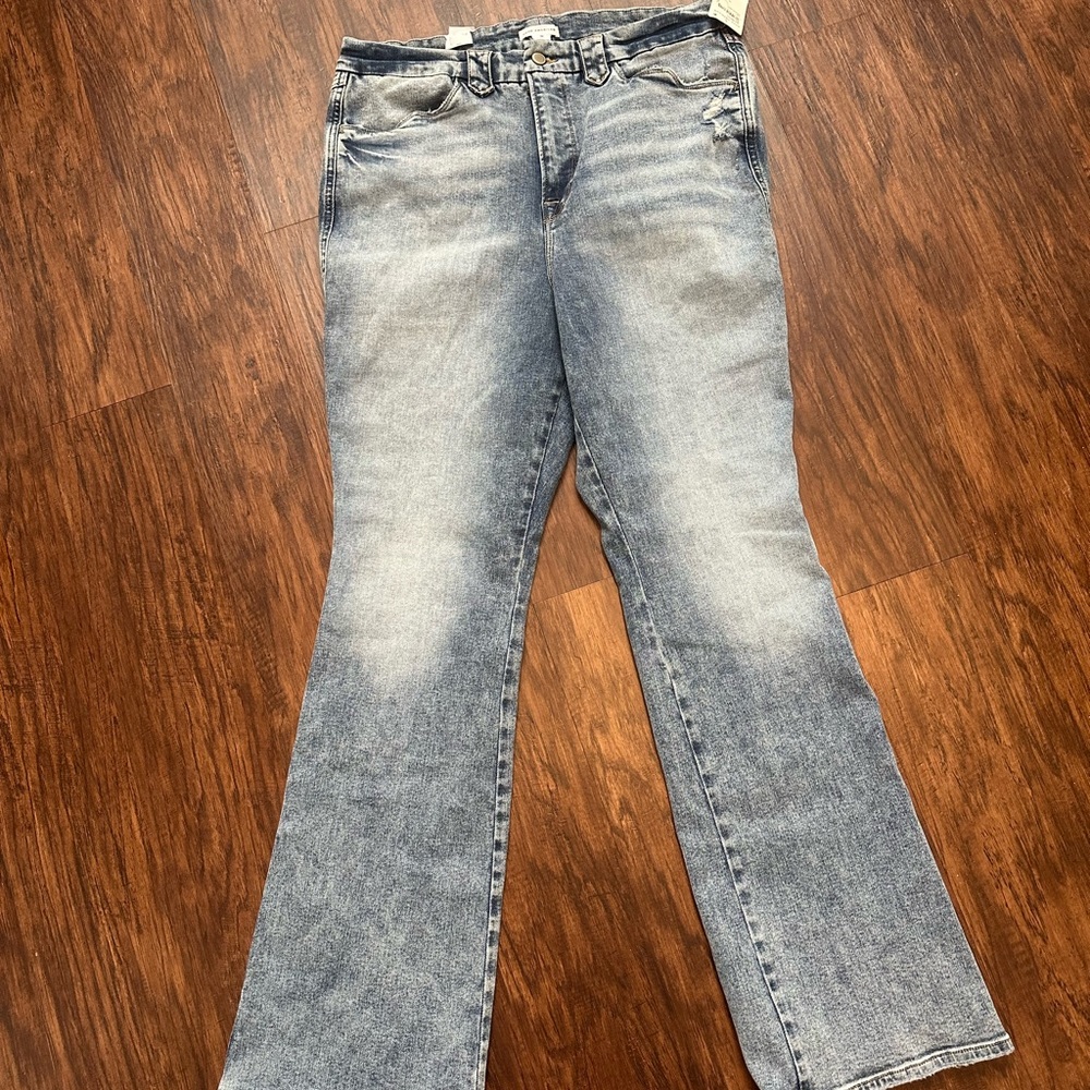 Good American size 18 indigo flare jeans, new with tags